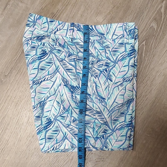 Lilly Pulitzer The Jayne Stretch short size 2 - Picture 6 of 11